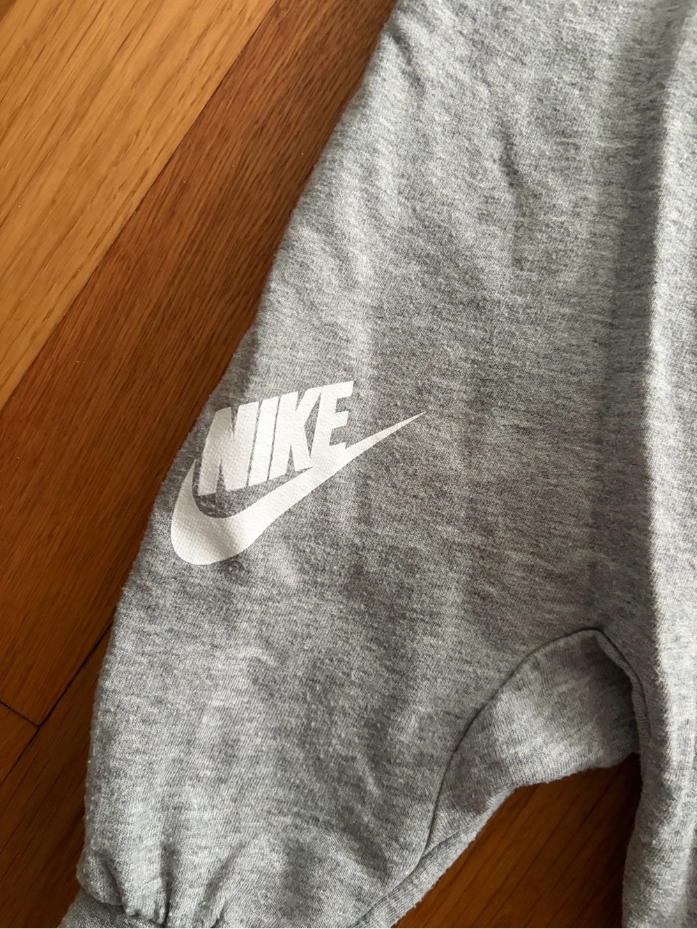 Nike | Baby Futura Logo Full-Zip Hooded Coverall Romper | Gray Size: 3M - Picture 7 of 7